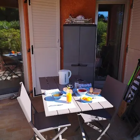 Apartman Saint Raphael Agreable T2 5 Mn De La Plage A Pieds *
